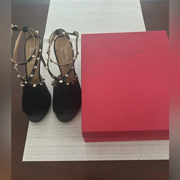 Valentino heels size 9.5. - Picture 5 of 5